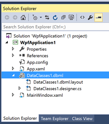 Capture d’écran montrant les classes LINQ to SQL dans l’Explorateur de solutions.