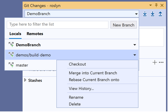 Les branches actuelles que vous pouvez afficher à l’aide du sélecteur en haut du sélecteur Modifications Git dans Visual Studio 