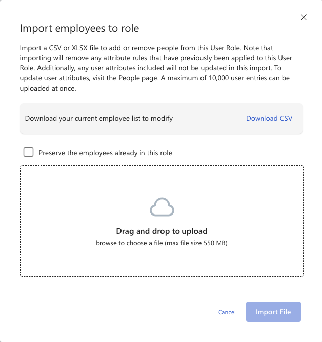 Capture d’écran de la boîte de dialogue qui s’affiche lorsqu’un utilisateur sélectionne l’option Importer pour ajouter des utilisateurs à un rôle.