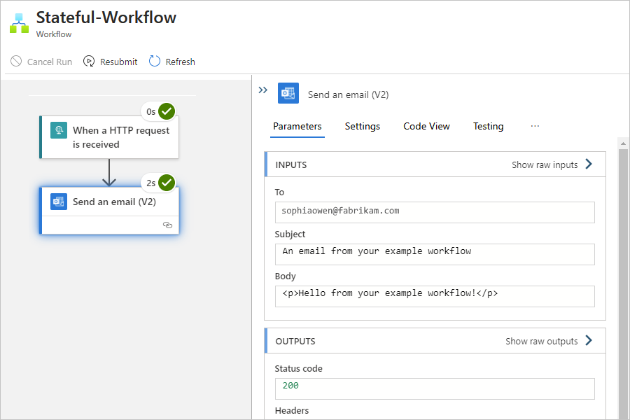 Screenshot che mostra input e output nell'azione selezionata denominata Invia un messaggio di posta elettronica.