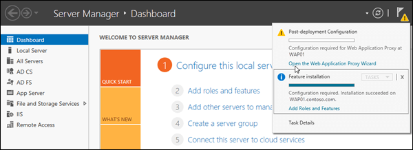 In Server Manager, fare clic su Notifiche per visualizzare l'avviso contenente il collegamento ad Apre la procedura guidata per il proxy dell'applicazione Web.