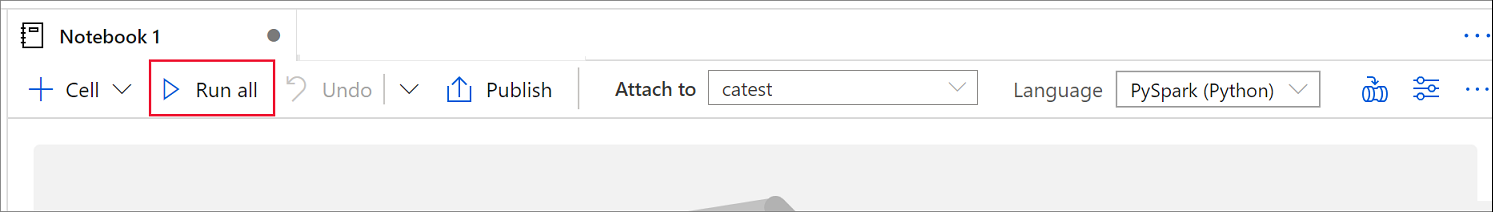 Screenshot del pulsante per l'esecuzione di tutte le celle in un notebook di Synapse.