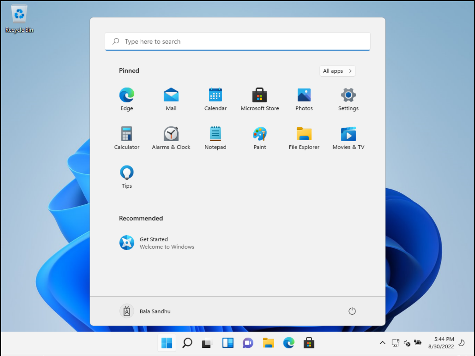 Screenshot di Windows 11 sul desktop dopo la prima esecuzione della configurazione aggiunta a Microsoft Entra.