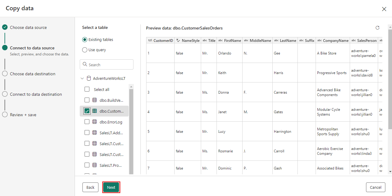 Screenshot che mostra come selezionare le tabelle disponibili.