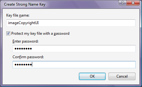 Screenshot della finestra di dialogo Crea chiave con nome sicuro che mostra l'immagine Copyright U immessa come Nome file chiave e password creata e confermata.