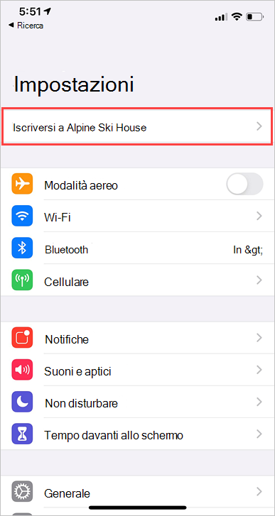 Screenshot di esempio dell'app Impostazioni, opzione Registra nell'organizzazione.