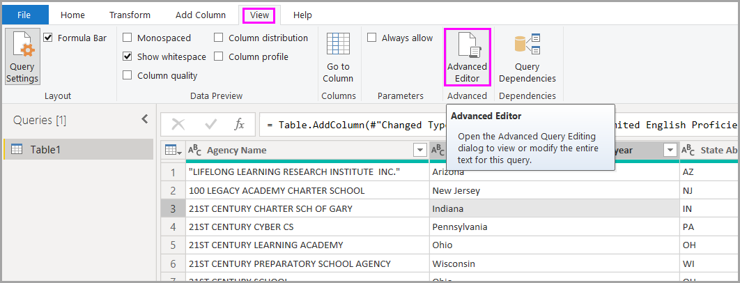 Screenshot dell'editor di Power Query che evidenzia il pulsante Editor avanzato nella scheda Visualizza.