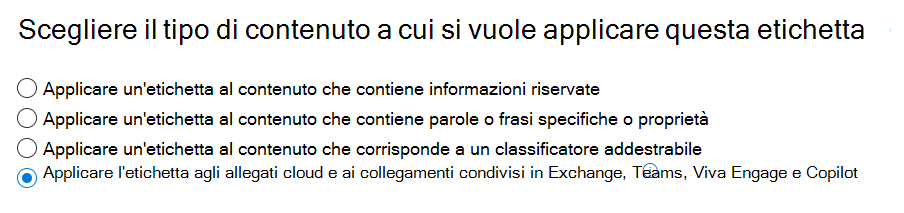 Opzione aggiornata per gli allegati cloud per l'applicazione automatica dell'etichetta di conservazione per includere le interazioni per Copilot.