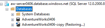 Screenshot che mostra il ripristino di un database in SSMS.