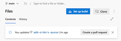 Screenshot di Azure DevOps che mostra l'elenco file del repository, incluso un banner in cui viene proposto di creare una richiesta pull.