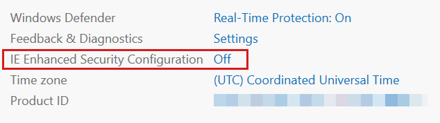 Screenshot di Server Manager che mostra la configurazione di sicurezza avanzata di Internet Explorer disattivata.