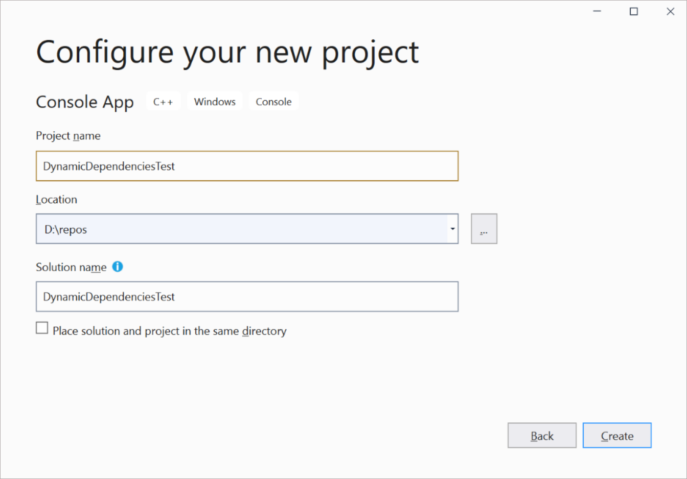 Screenshot della denominazione di una nuova app C++ in Visual Studio