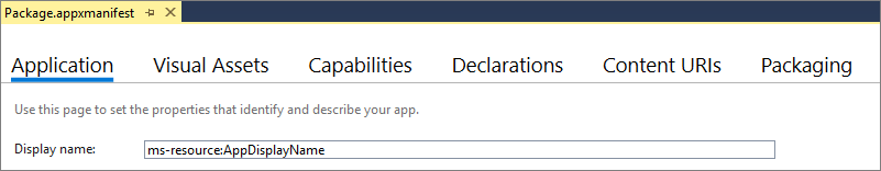 Screenshot del file Package.appxmanifest che mostra la scheda Applicazione con il nome visualizzato impostato su Nome visualizzato dell'app della risorsa MS.