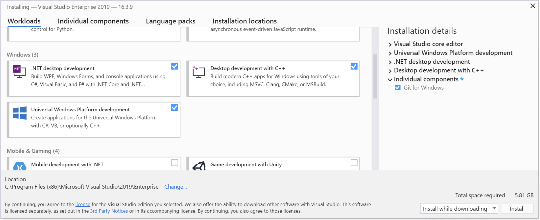 Sviluppo di desktop .NET, sviluppo di applicazioni desktop con C++e sviluppo di piattaforma UWP (Universal Windows Platform)