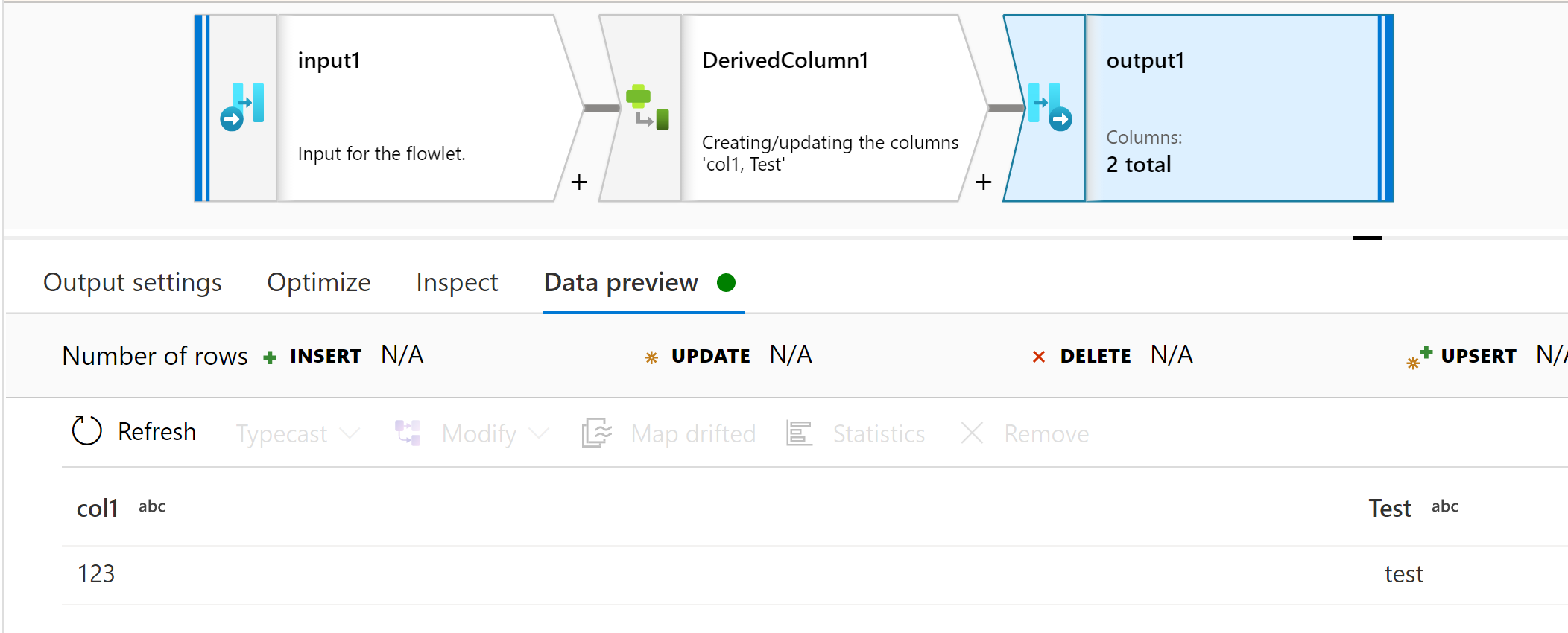 Flowlet の出力の [Preview Data]\(データのプレビュー\) を示すスクリーンショット。