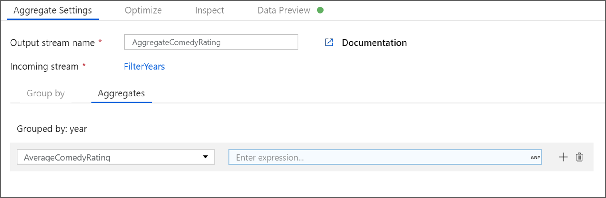 [Aggregate Settings]\(集計の設定\) の下にある [集計] タブの年オプションを示すスクリーンショット。