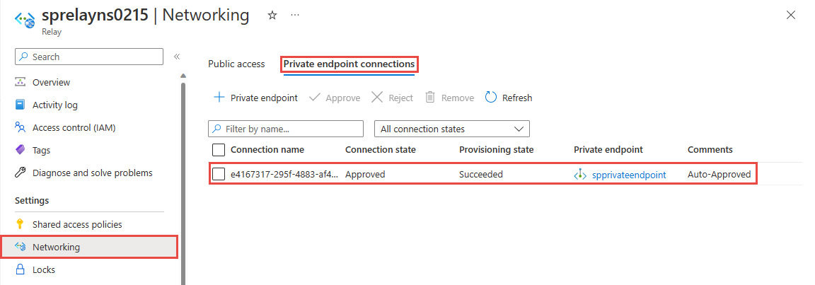 作成したエンドポイントが表示された [ネットワーク] ページの [プライベート エンドポイント接続] タブを示すスクリーンショット。