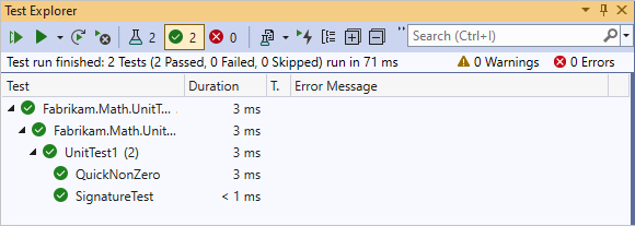 2 つのテストが成功したことを示す単体テスト エクスプローラーのスクリーンショット。
