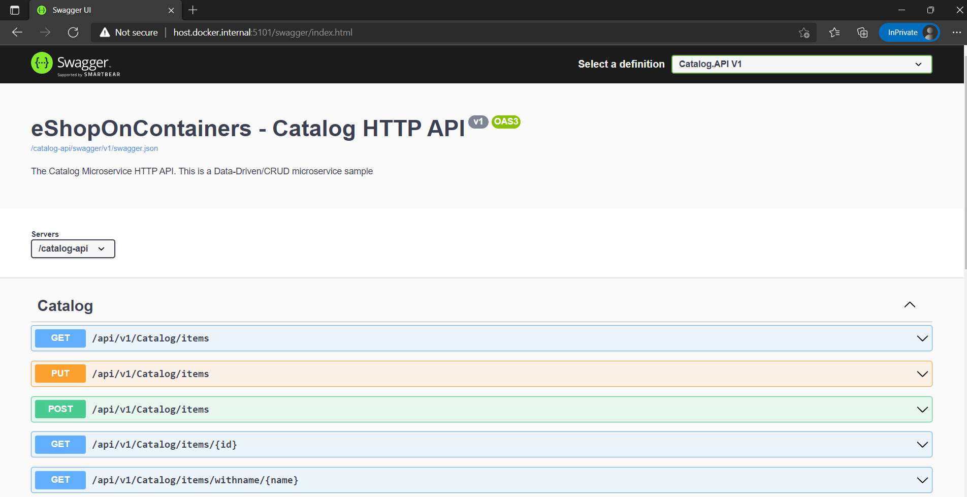 eShopOContainers API を表示している Swagger API Explorer のスクリーンショット。