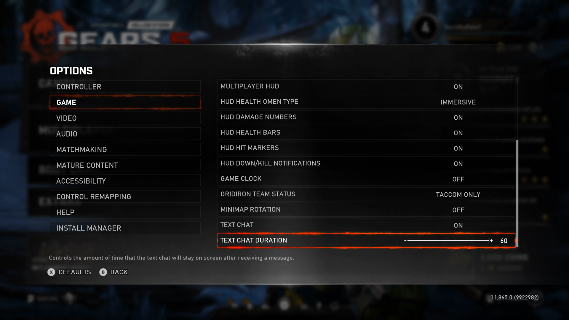 [オプション] メニューを示す Gears 5 のスクリーンショット。[ゲーム] タブが選択されています。[テキスト チャットの期間] スライダーが表示され、値は 60 秒です。