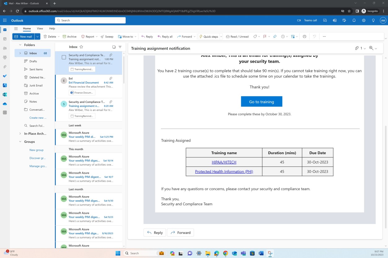 Microsoft Outlook の電子メール通知。