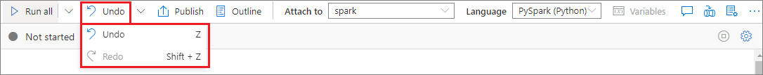 Schermopname van de knoppen Ongedaan maken en Opnieuw uitvoeren in een Synapse-notebook.