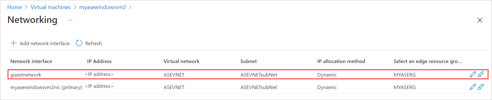 Schermopname van de blade Netwerken voor een virtuele machine. De vermelding voor een zojuist gemaakte virtuele machine is gemarkeerd.