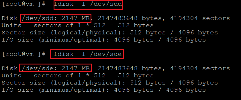 Schermopname van de code die de grootte van schijven controleert met de resultaten gemarkeerd.