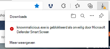 Schermopname die laat zien hoe SmartScreen een bestand downloadt met een onveilige reputatie; de download is geblokkeerd.