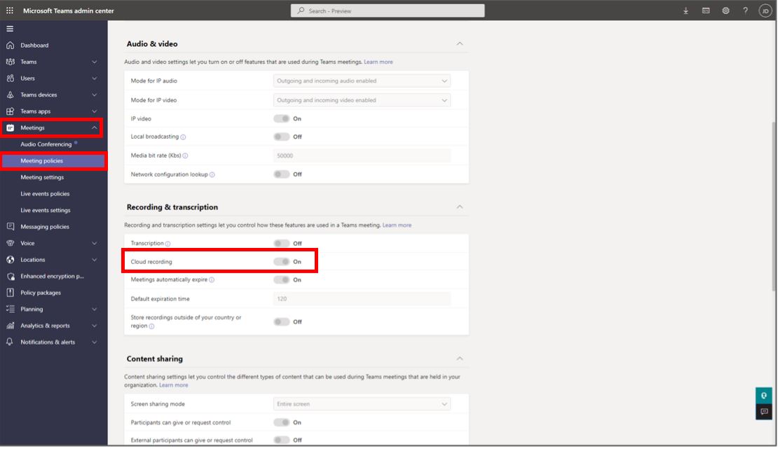 Schermopname van Microsoft Teams-beheercentrum met instelling om opnemen via de cloud toe te staan gemarkeerd.