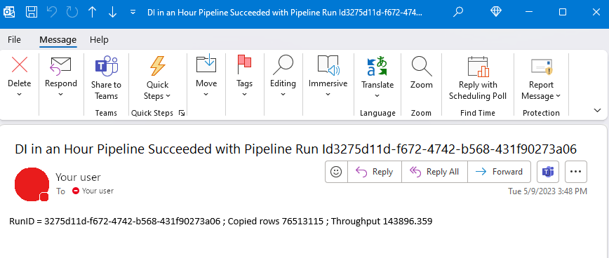 Zrzut ekranu przedstawiający wiadomość e-mail wygenerowaną przez pipeline.