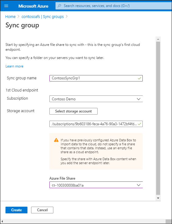 Zrzut ekranu przedstawiający stronę Grupy synchronizacji w witrynie Azure Portal. Nazwa grupy synchronizacji to ContosoSyncGrp1, a zarówno konto magazynu, jak i wartości udziału plików platformy Azure są skonfigurowane.