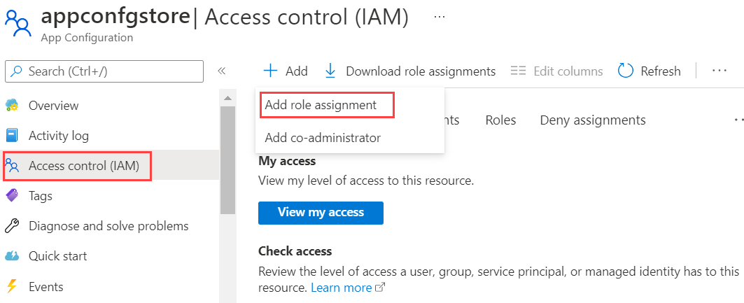 Captura de tela que mostra a página Controle de Acesso (IAM) com o menu Adicionar atribuição de função aberto.