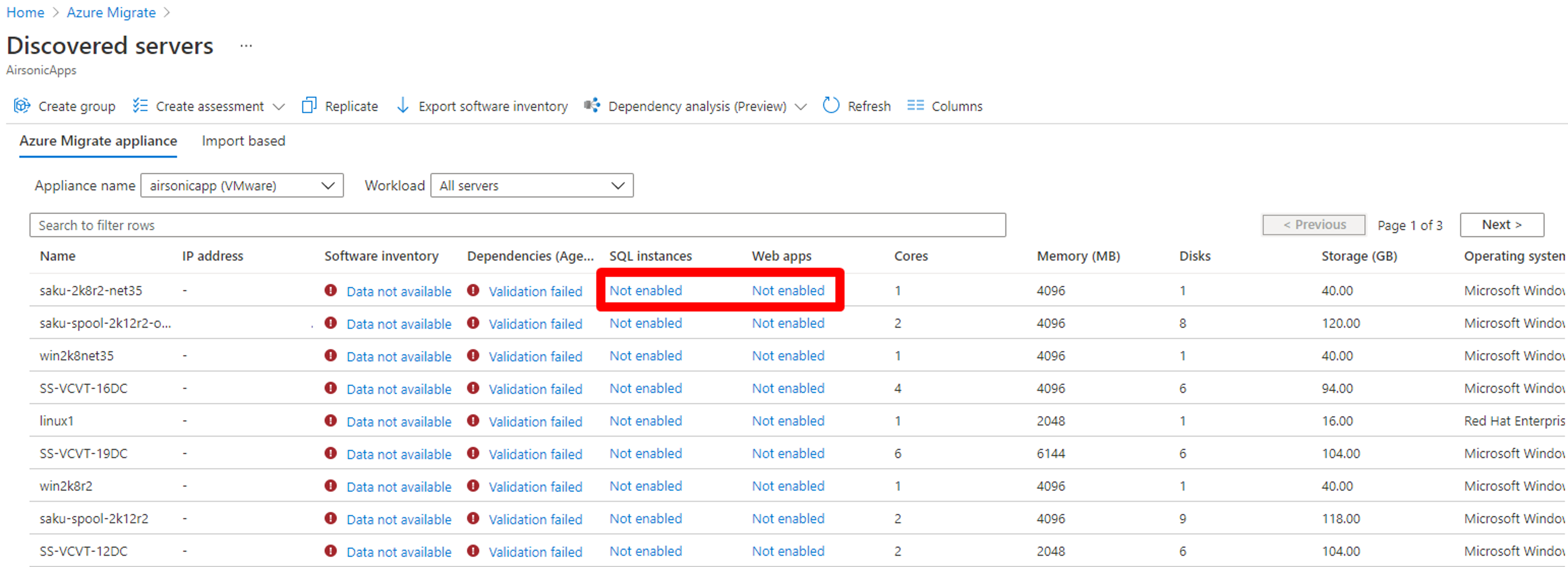 Captura de tela da folha de servidores descobertos do serviço Migrações para Azure com a descoberta de aplicativos Web e SQL não habilitada.