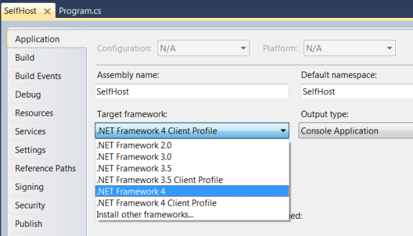 Captura de tela da janela Gerenciador de Soluções mostrando a lista suspensa estrutura de destino com o item dot NET Framework 4, que está realçado em azul.