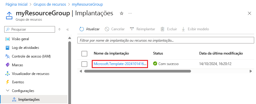 Captura de tela da seleção de uma implantação específica do histórico de implantação no portal do Azure.