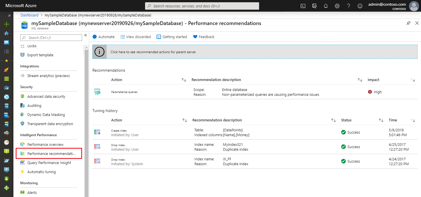 Captura de tela do portal do Azure mostrando exemplos de recomendações de desempenho para o Banco de Dados SQL do Azure.