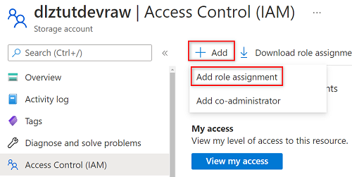 Captura de tela que mostra o painel de Controle de Acesso da entidade de serviço da conta de armazenamento ilustrando como adicionar uma atribuição de função.