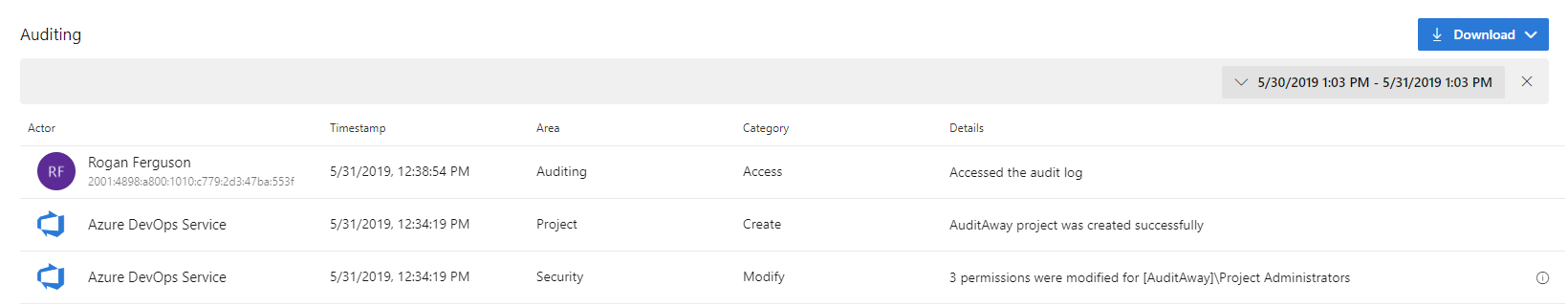 O recurso de auditoria do Azure pode ser encontrado nas configurações das organizações.