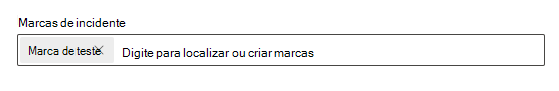 Captura de ecrã a mostrar como é apresentada uma etiqueta selecionada no campo Etiquetas de incidente.