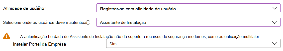 No Intune centro de administração e Microsoft Intune, inscreva dispositivos iOS/iPadOS com o Apple Configurator. Selecione Inscrever com afinidade de utilizador, utilize o Assistente de Configuração para autenticação e instale a aplicação Portal da Empresa.