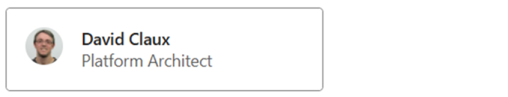 Captura de ecrã a mostrar como um Cartão Ajustável é composto quando a propriedade targetWidth é padrão ou estreita.