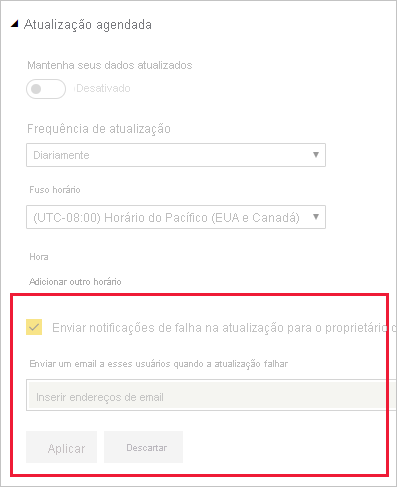 Captura de tela da seção nas configurações do modelo semântico para alterar as notificações de atualização por email do Power BI.