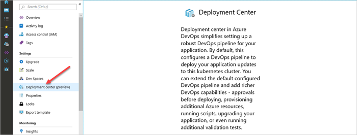 A captura de tela mostra o portal do Azure com uma seta apontando para o Centro de implantação.