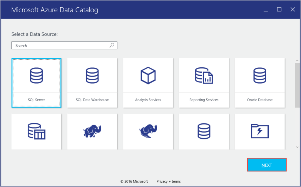 Na página Catálogo de Dados do Microsoft Azure, o botão SQL Server está selecionado. Em seguida, o próximo botão é selecionado.