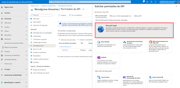 Captura de tela do painel Solicitar permissões de API aberto à direita com um grupo de opções intitulado Microsoft Graph realçado.