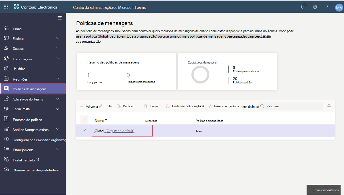 Captura de tela mostrando o Centro de Administração do Teams e definindo políticas de mensagens.