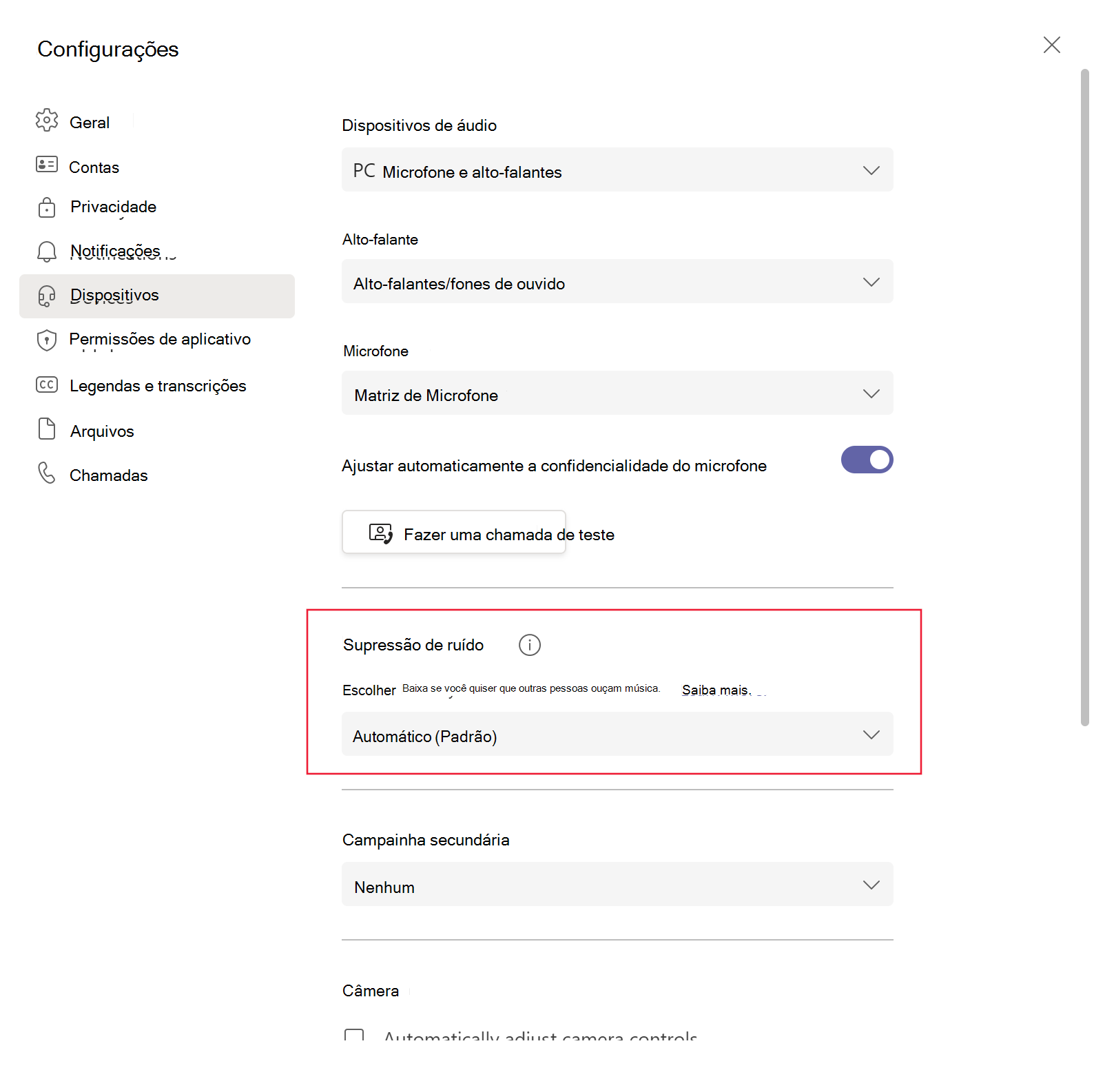Captura de tela mostrando a configuração de supressão de ruído no Teams.