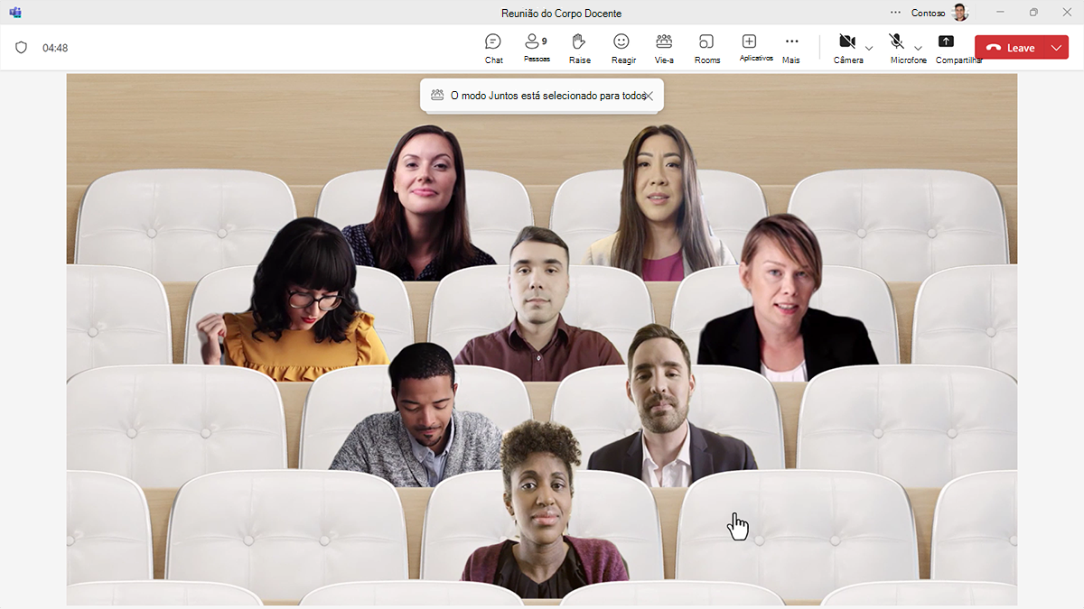 Captura de ecrã do modo juntos numa reunião do Microsoft Teams.