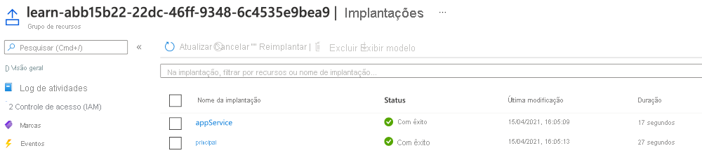 Captura de tela da interface do portal do Azure para as implantações com as duas implantações em questão listadas e status de sucesso.